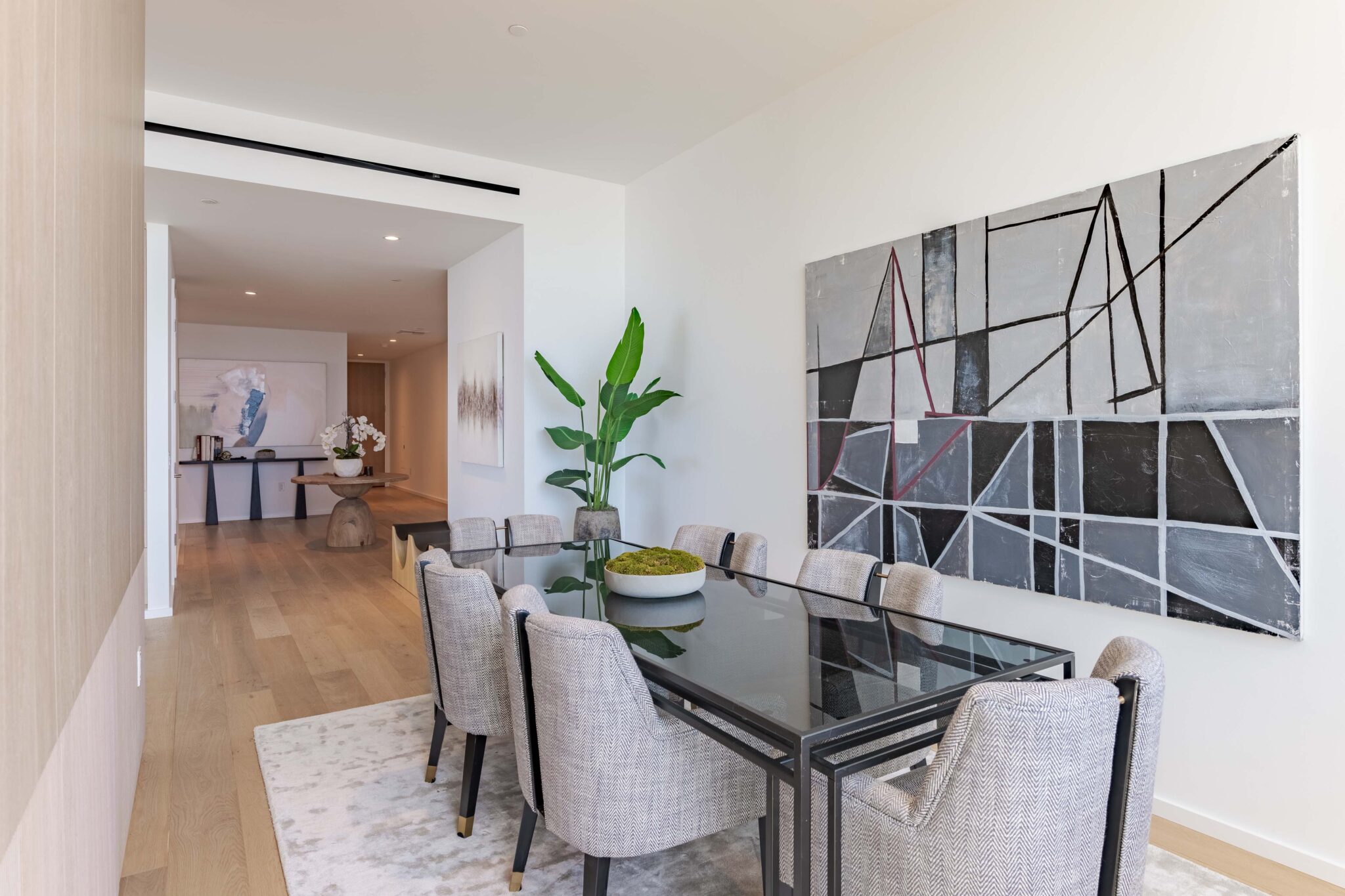 Image showcasing Guide to Penthouses: Pros and Cons of Living in a Penthouse